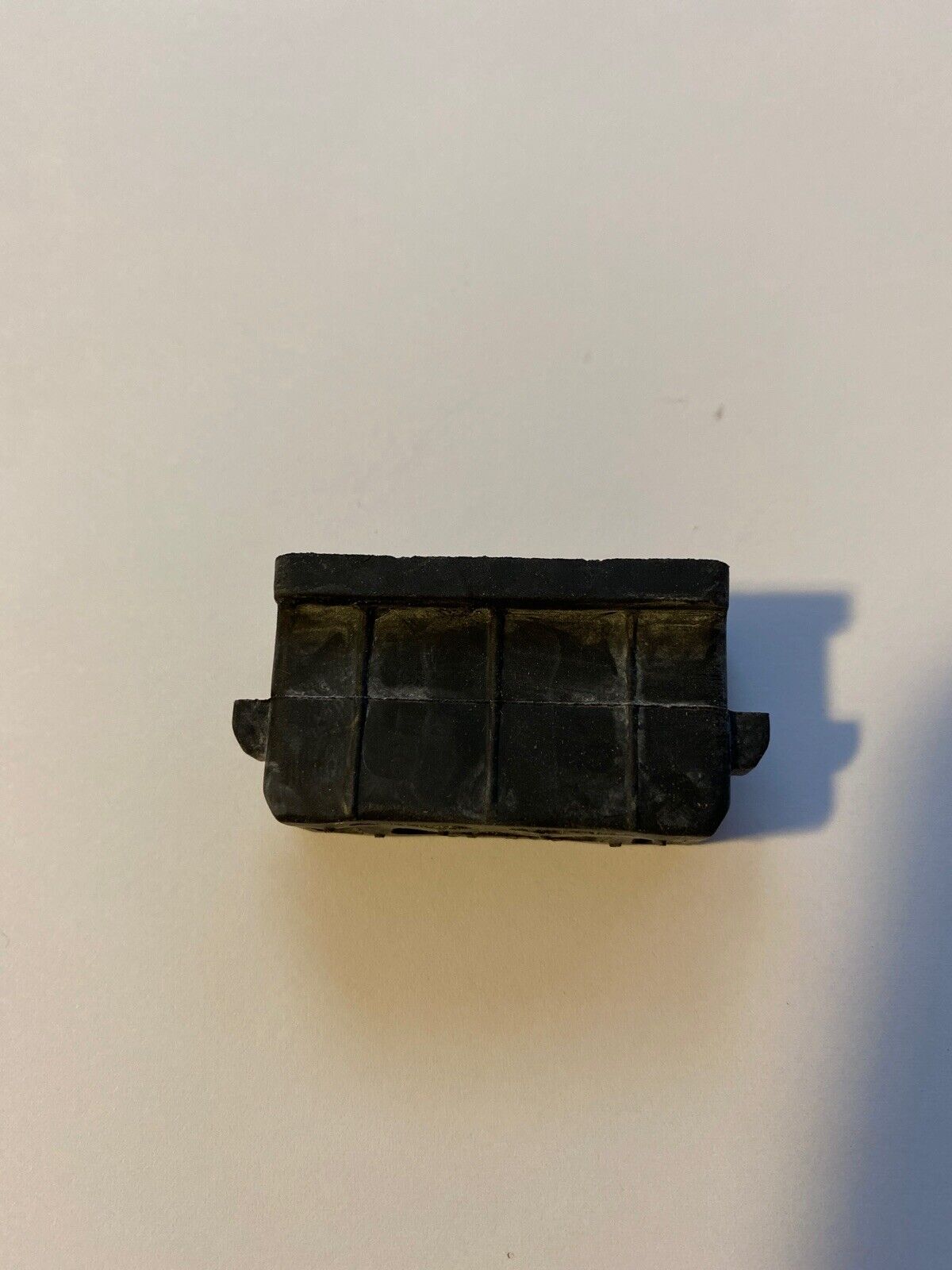 Kenmore Dishwasher Sump Motor Isolator W11243394 Kenmore Dishwasher Sump Motor Isolator W11243394